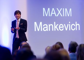 Wie alt ist Maxim Mankevich? - Erfahren Sie mehr über den erfolgreichen Speaker und Coach Wie alt ist Maxim Mankevich? - Erfahren Sie mehr über den erfolgreichen Speaker und Coach